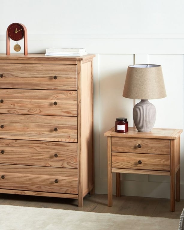 صورة ڤيكتور - طاولة جانبية خشب طبيعي بدرجين