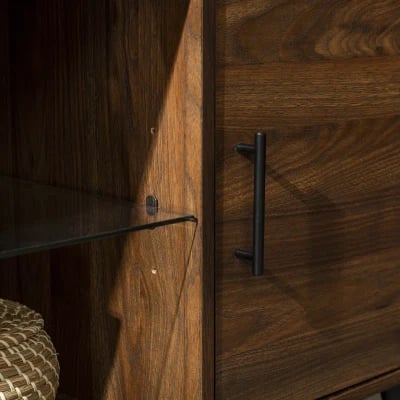 صورة مارلو وحدة تلفزيون خشب طبيعي – بخزانتين ورف مفتوح