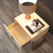 صورة طاولة غرفة نوم حديثة مع درج - ديڤوم