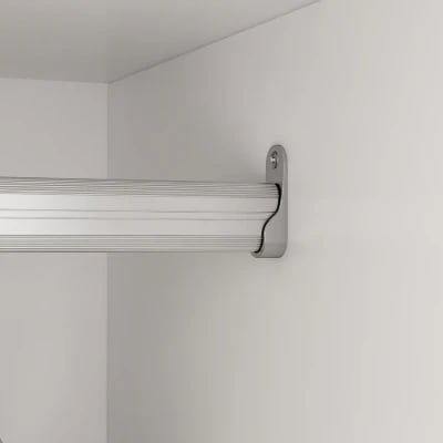 صورة دولاب خشب طبيعي مع مرآه - كلامي