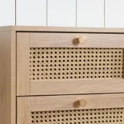 صورة ليورا – خزانة من الخشب الطبيعي و الراتان