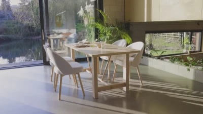 صورة طاولة طعام أرلين من الخشب الطبيعي | ريفيد