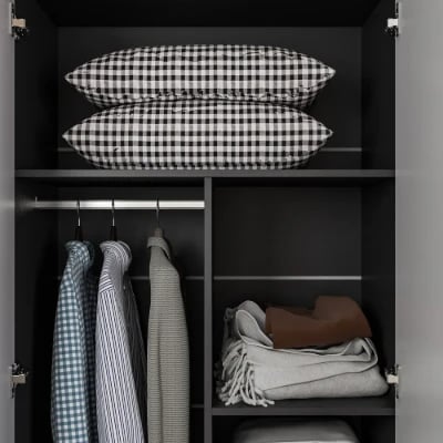 صورة دولاب خشب طبيعي مع مرآة - ميرامير