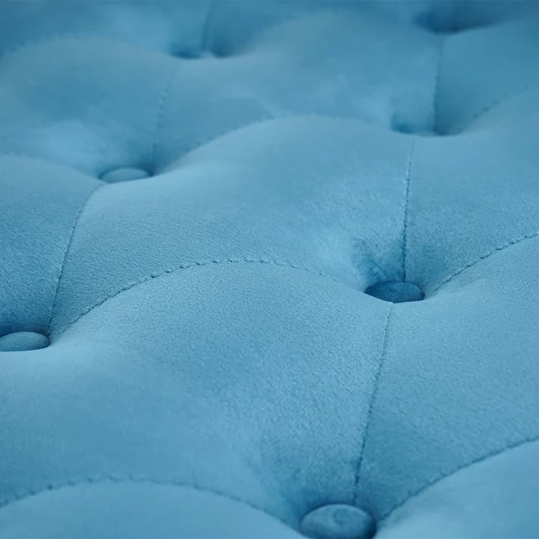 صورة كنبة 'سيلستا' المخملية الزرقاء - 3 مقاعد - خشب طبيعى