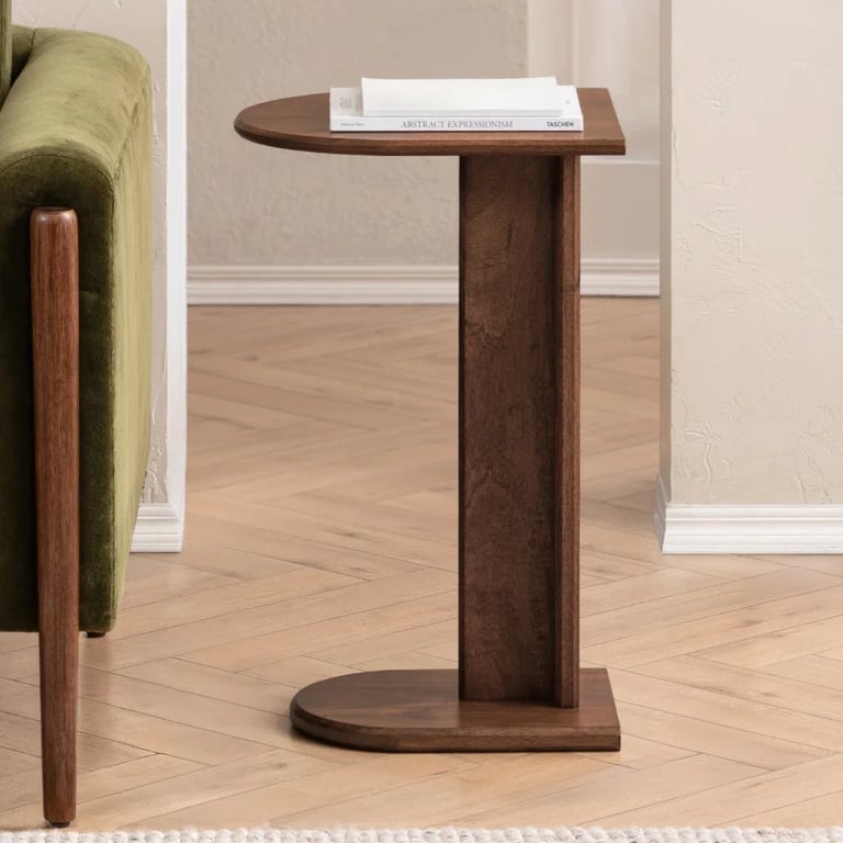 Bobby Natural Wood Side Table – Minimal C-Shaped Design