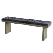 صورة كرسي ريفن المخملي – لمسة من الخشب الطبيعي