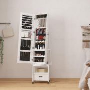 Picture of AlKmaar Jewelry with Mirror