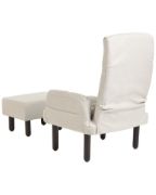 صورة طقم ميريل للاسترخاء – كرسي بذراعين قابل للطي وهيكل من الخشب الطبيعي