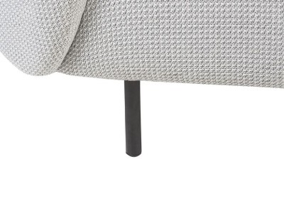 صورة كرسي مريو المريح – راحة كلاسيكية بأناقة عصرية