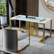 صورة لويـس كرسي عصري – أناقة الجلد الصناعي بقاعدة ذهبية