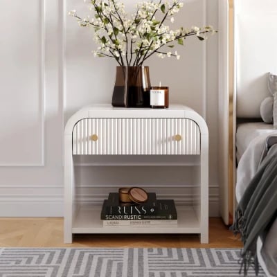 Lunaro Bedside Table – Natural Wood