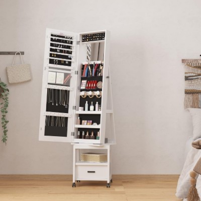 Picture of AlKmaar Jewelry with Mirror