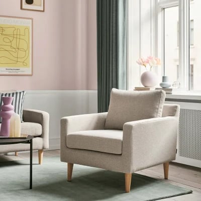 Picture of Elvio Classic Chair – Simple Comfort with Timeless Lines