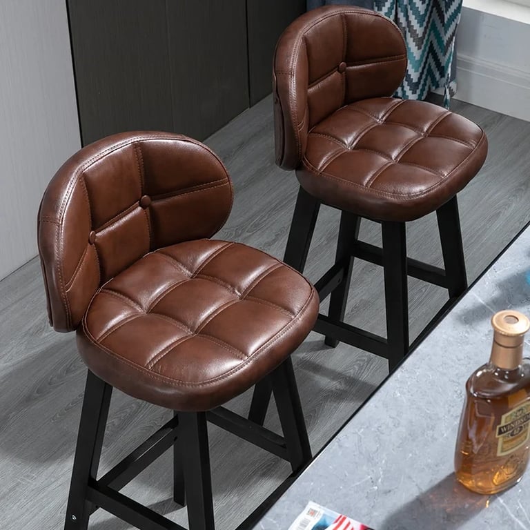 Picture of Rivano Bar Stool – Leather with Wooden Base