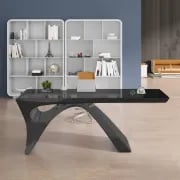 صورة ليمور – مكتب خشب طبيعي بإطار هندسي