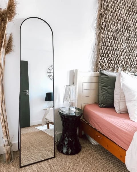 صورة .فيراكس مرآة أرضية– مع قاعدة