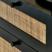 paden - A spacious 6-drawer chest in natural wood and rattan.