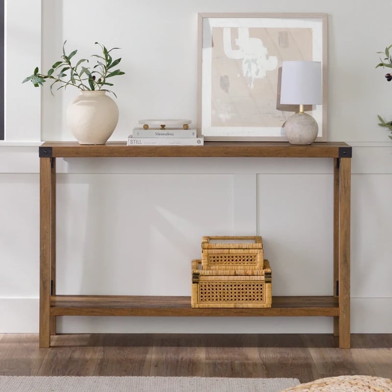 صورة طاولة دخول لاسيرينا - خشب طبيعى