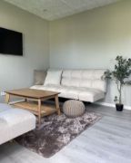 صورة لاڤا -طاولة قهوه خشب طبيعى مع رف