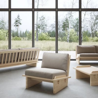 Picture of Wilson Classic Armchair – Natural Wood with Cushions