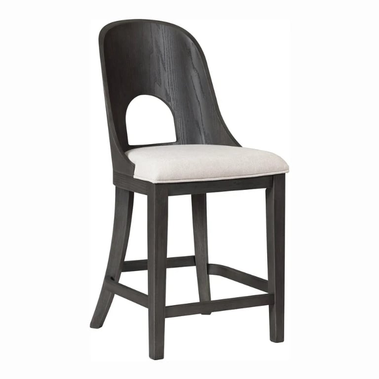 Overo – Modern Natural Wood Dining Set with a Distinctive Design