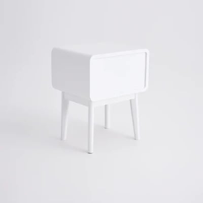 صورة طاولة غرفة نوم ريني مع درج