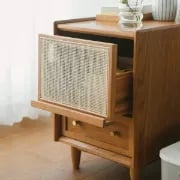 صورة طاولة غرفة نوم راتان اڤيلو - 2 درج