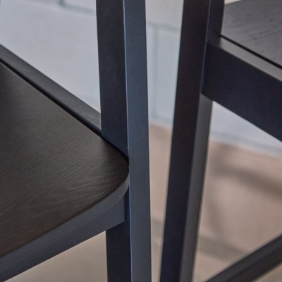 صورة إلفو  -كرسي البار العصري –خشب  طبيعي مع مقعد مبطن