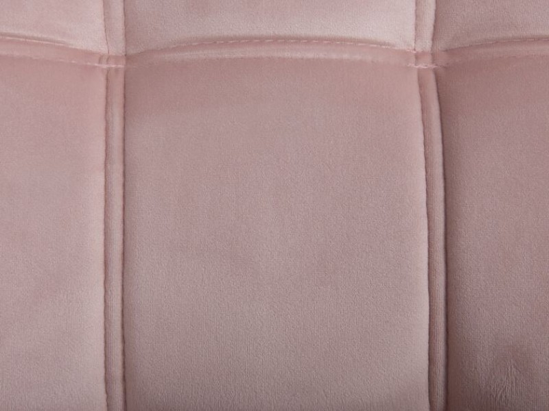 صورة كرسي ميلو بحواف مستديرة – تنجيد ناعم وأرجل خشبية