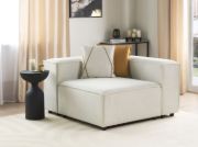 صورة كرسي لاتويا المفرد – وحدة جلوس مبطنة بلمسات من الخشب الطبيعي