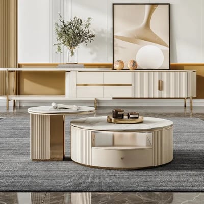 صورة طقم طاولات فيلميرا لوكس – أناقة ذهبية تلتقي بسحر الخشب الطبيعي