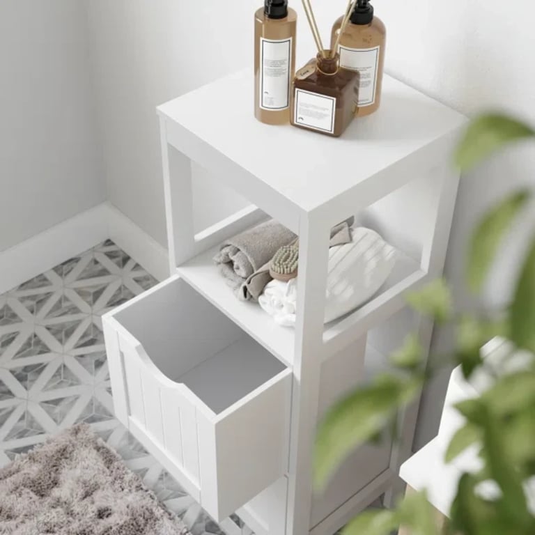 Picture of Lisa Natural wood Bathroom cabinet