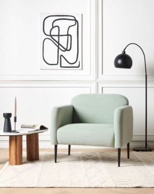 Favora Relaxing Armchair – Comfort in a Modern Silhouette