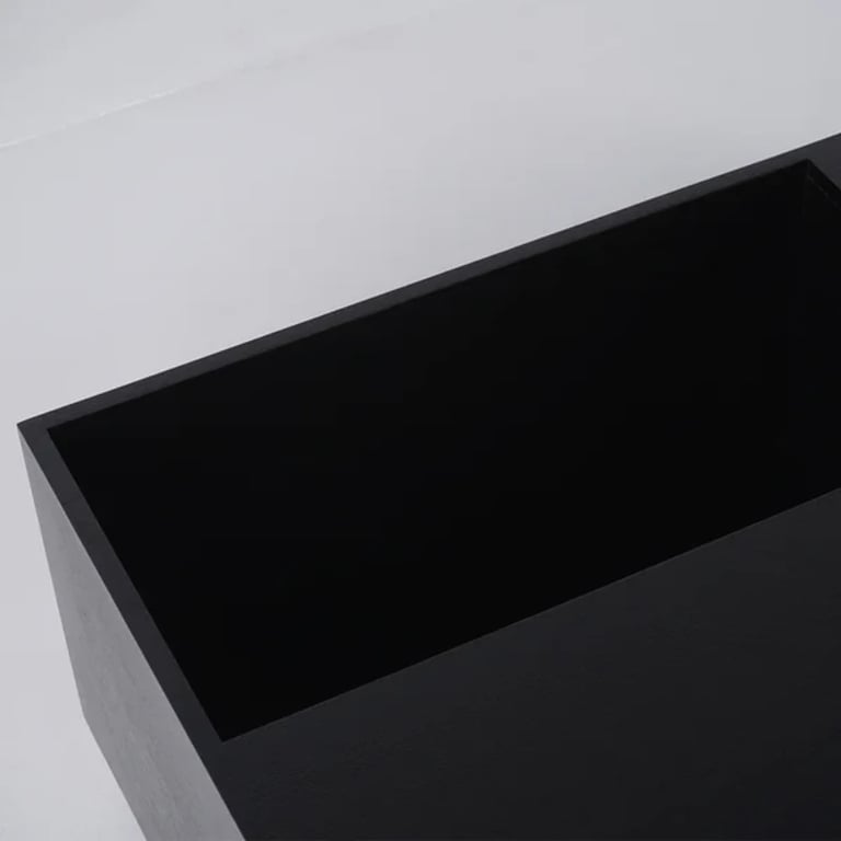 صورة سيلا طاولة قهوة عصرية وخشب طبيعي مع مساحة تخزين