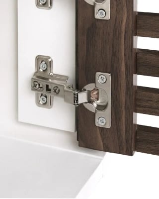 Elvio Modern Bedside Table – Natural Wood with Open Shelf & Drawer