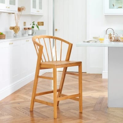 صورة كرسي كونتر نورلاند من الخشب الطبيعيّ