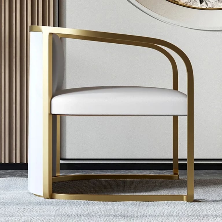 صورة لويـس كرسي عصري – أناقة الجلد الصناعي بقاعدة ذهبية