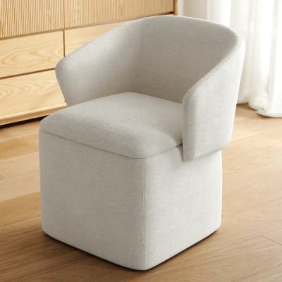 Novo Storage chair - Natural Wood Frame