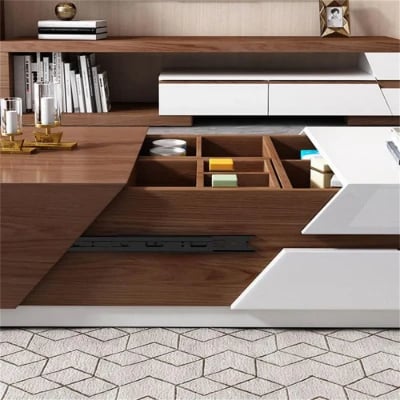 صورة فليكسو – طاولة قهوة من الخشب الطبيعي بسطح منزلق وأجزاء قابلة للتمديد مع وحدة تخزين