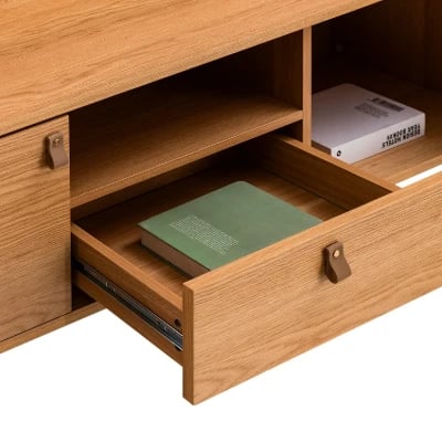 صورة فييرا – وحدة تلفاز من الخشب الطبيعي بتصميم مينيمالي أنيق