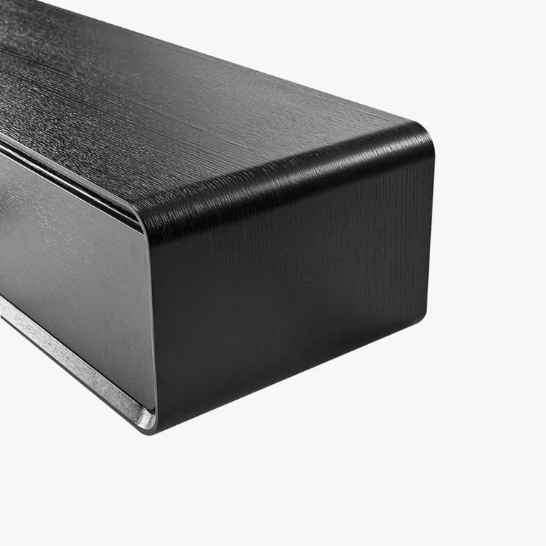 صورة أيورا – وحدة تلفزيون معلّقة من الخشب الطبيعي بزوايا مستديرة