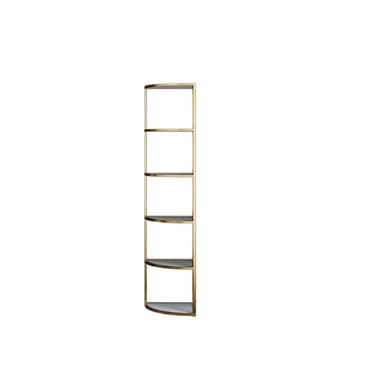 Élano Corner Display Shelf – Natural Wood with Gold Metal Frame