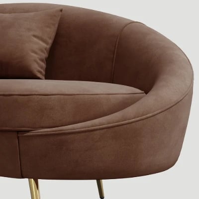 صورة كنبة حديثة كيندرال