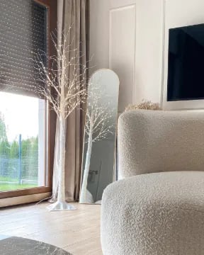 Picture of Évora Floor Mirror -With Stand.