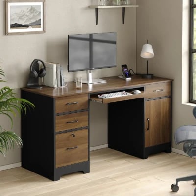 Brillant Desk  - Natural wood.