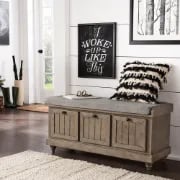 صورة جرانجر – مقعد تخزين من الخشب الطبيعي مع وسادة علوية