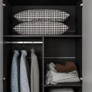 صورة دولاب خشب طبيعي مع مرآة - ميرامير