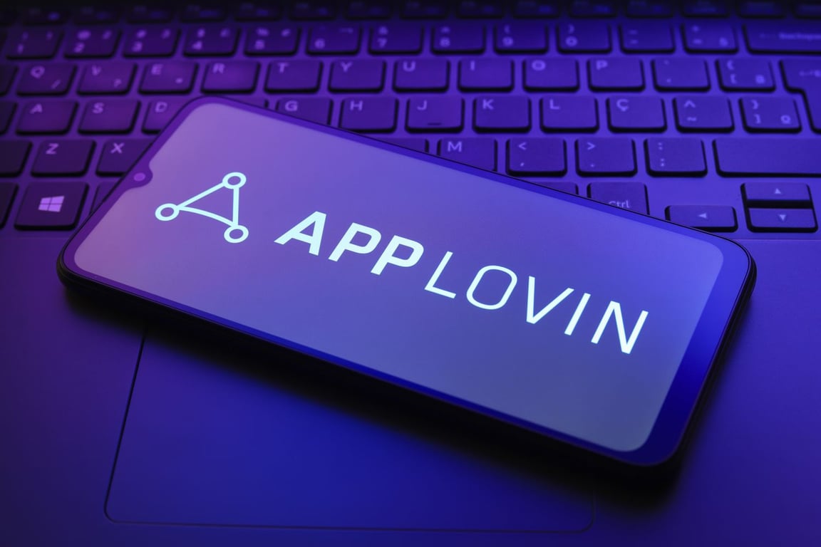 سهم شركة APP في 2025