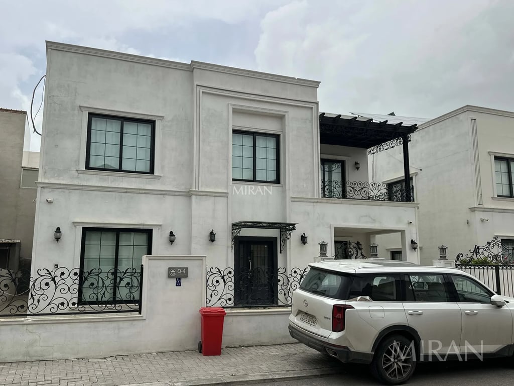 Luxurious 5-Bedroom House for Sale in Erbil