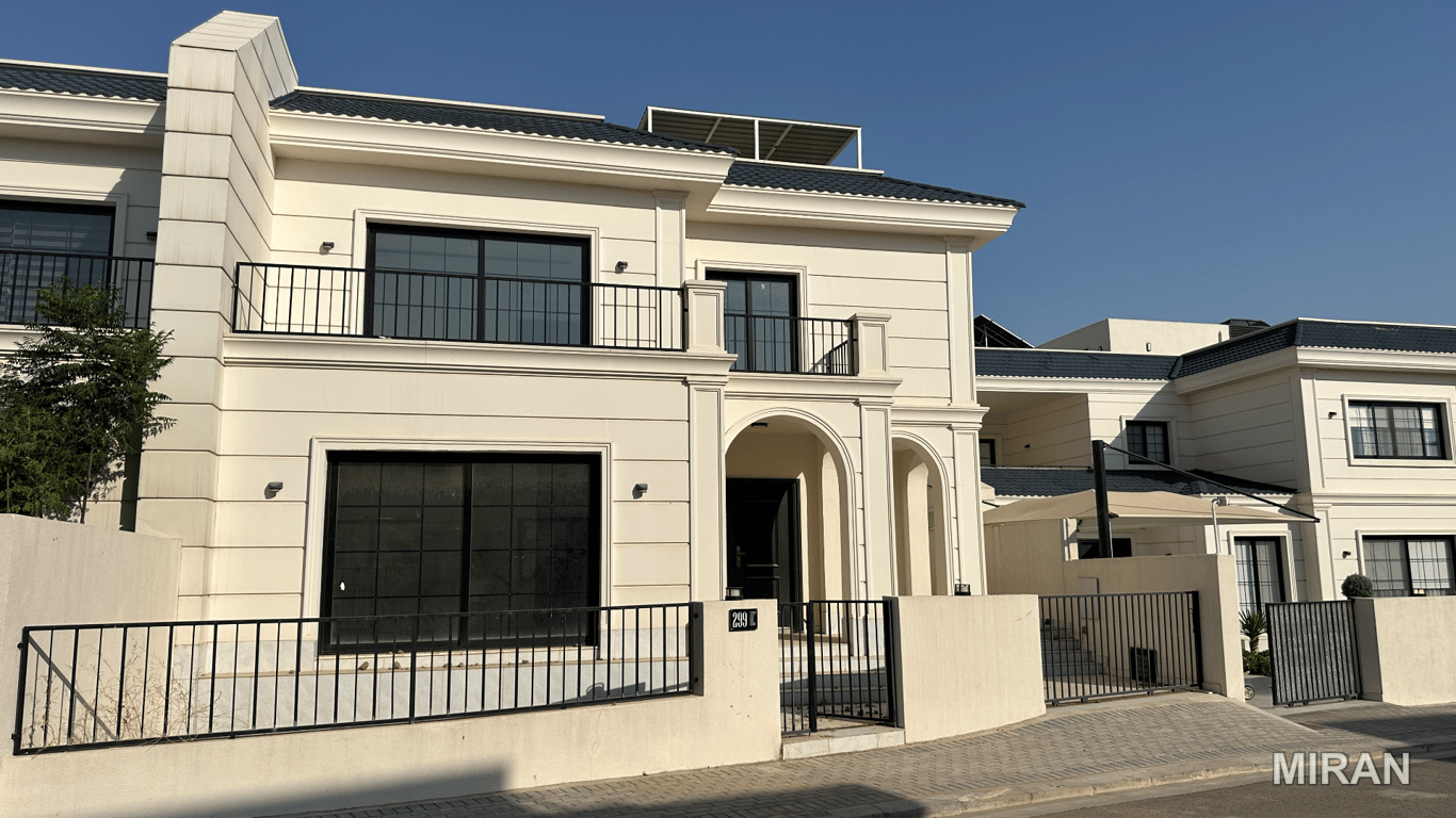 A luxurious 4-bedroom villa for sale in Erbil